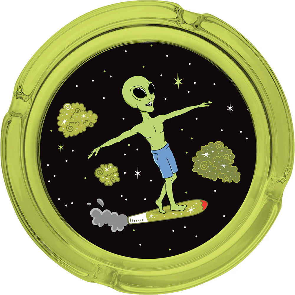 Alien Surfer Glass AshTray - Image 4
