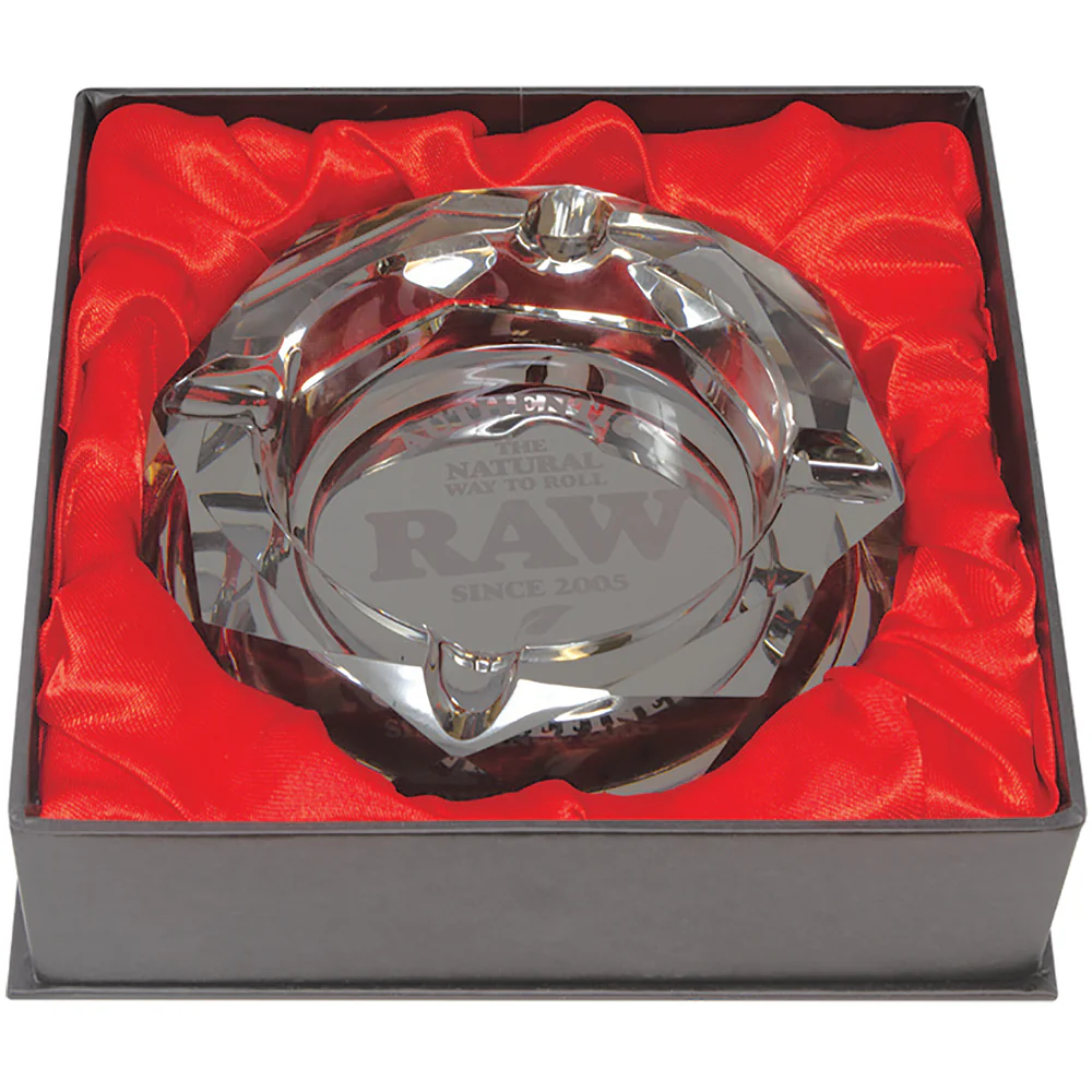 RAW 'The Dark Side' Glass Ash Tray - Image 2